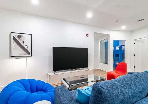 Furnished Finder property 812305_23 photo 9