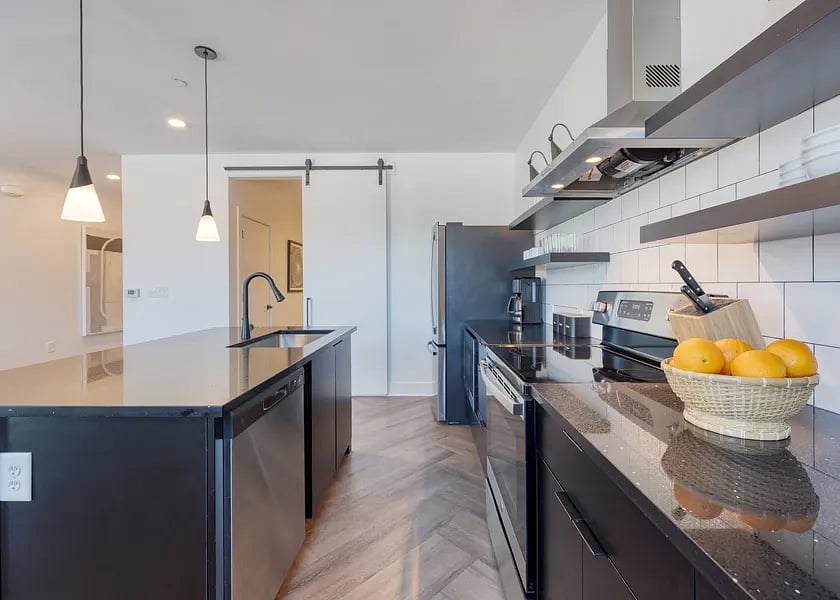 Furnished Finder property 812305_9 photo 14