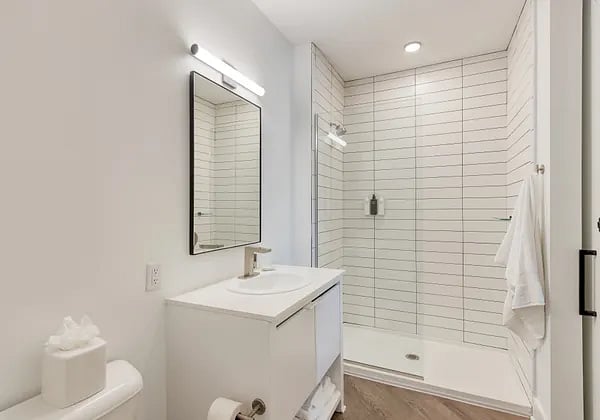 Furnished Finder property 812305_9 photo 17