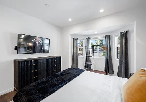 Furnished Finder property 812312_1 photo 16