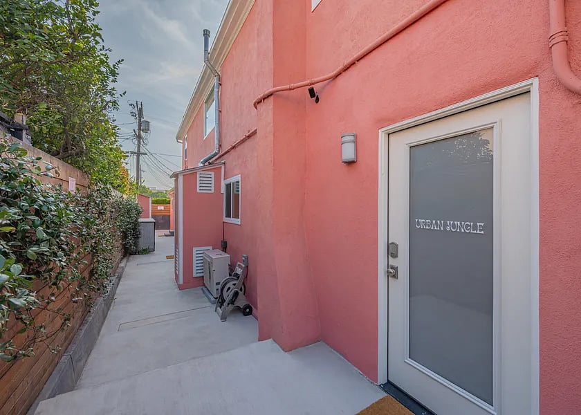 Furnished Finder property 812313_1 photo 14