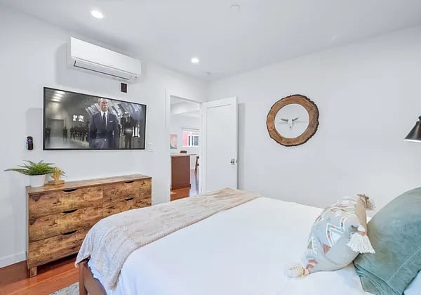 Furnished Finder property 812314_1 photo 10
