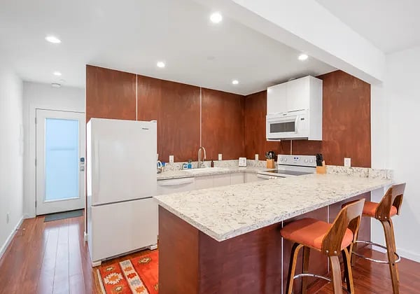 Furnished Finder property 812314_1 photo 7