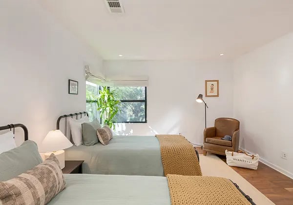 Furnished Finder property 812317_1 photo 21