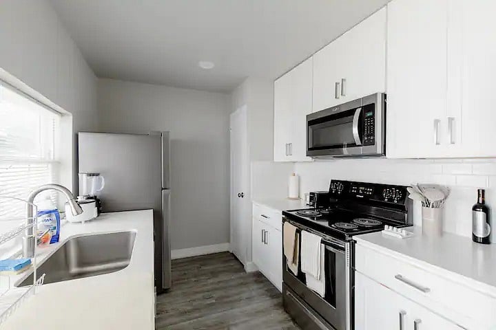 Furnished Finder property 812360_1 photo 3