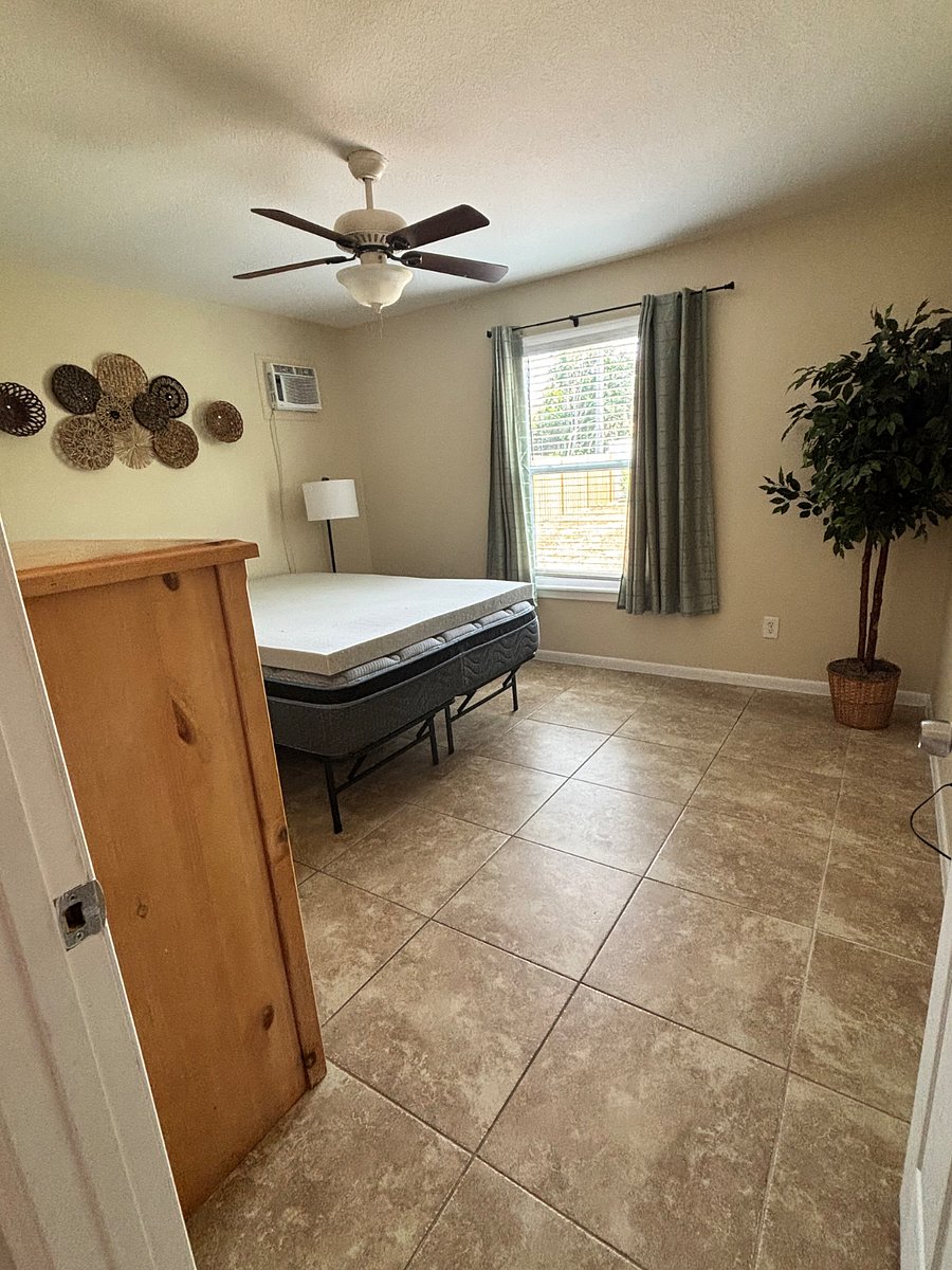 Furnished Finder property 812376_1 photo 11