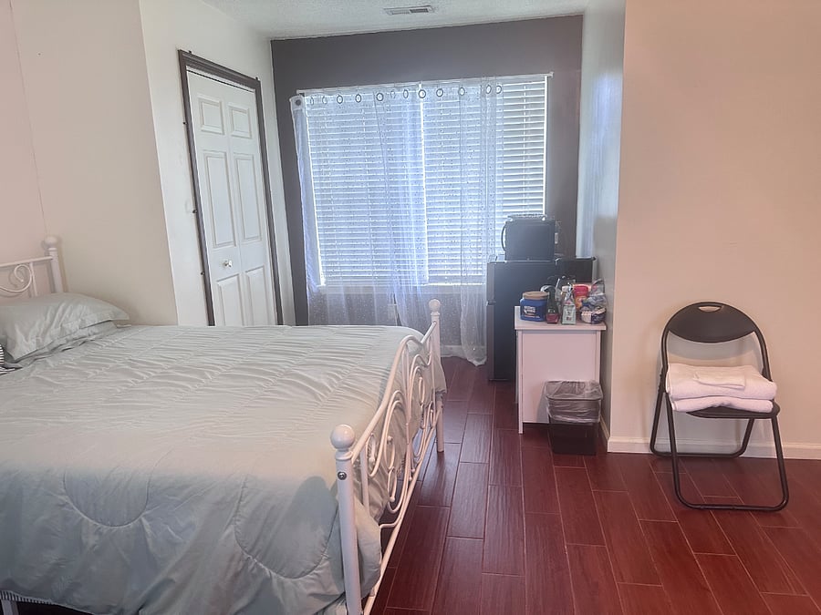 Furnished Finder property 812404_1 photo 9