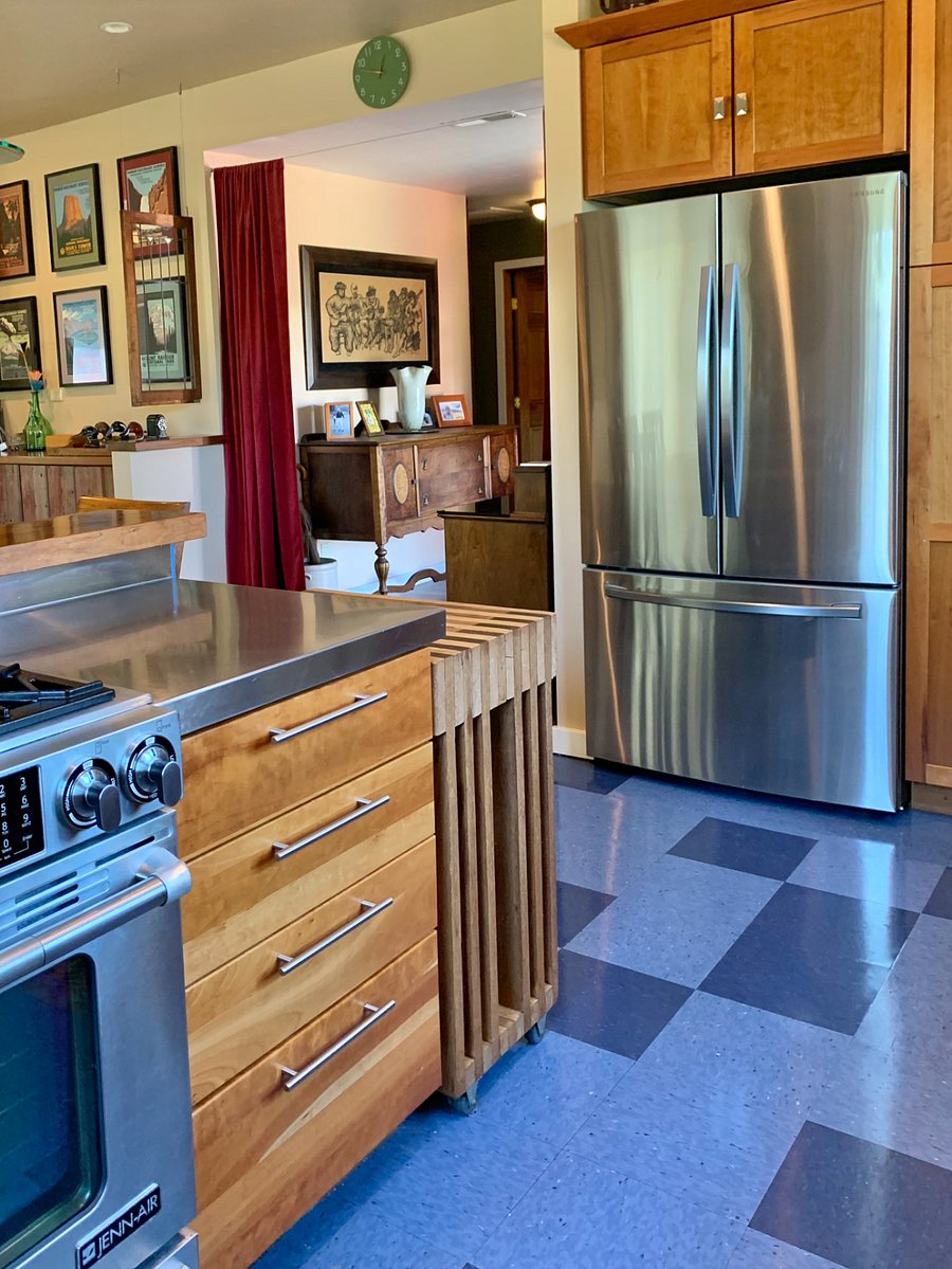 Furnished Finder property 812463_1 photo 23
