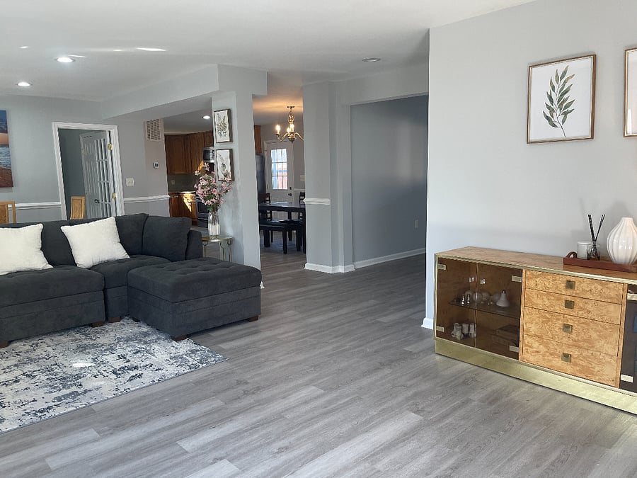 Furnished Finder property 812467_1 photo 2