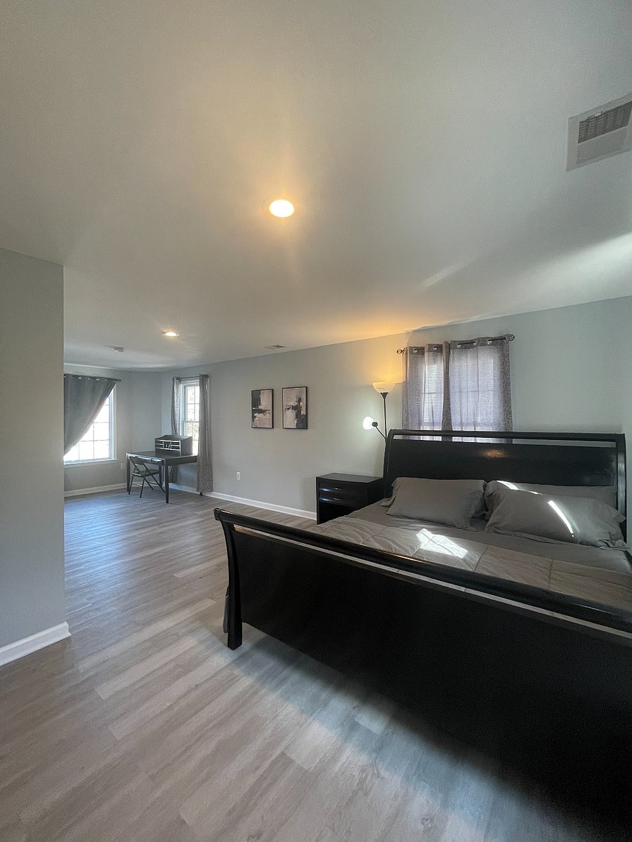 Furnished Finder property 812467_1 photo 7