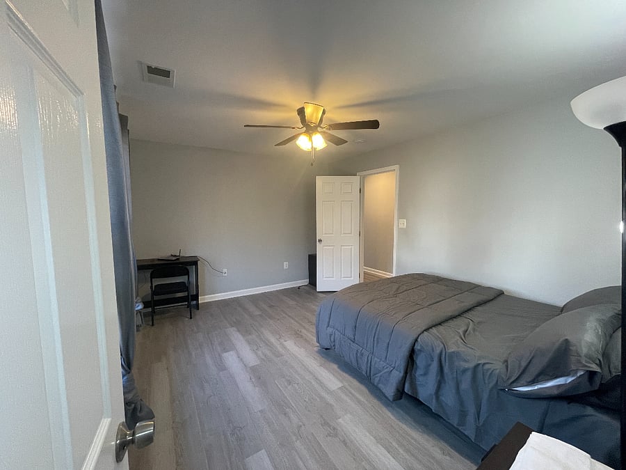 Furnished Finder property 812467_1 photo 20