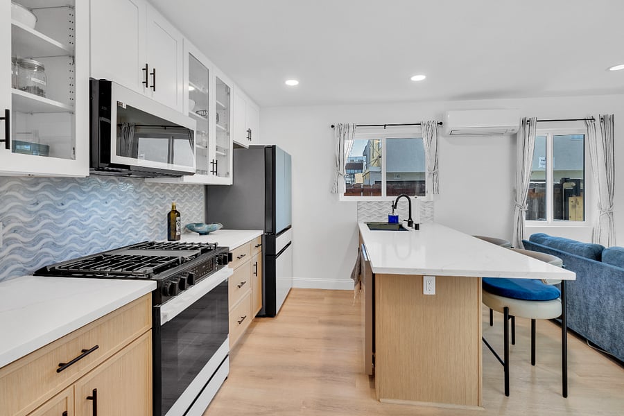 Furnished Finder property 812473_1 photo 6