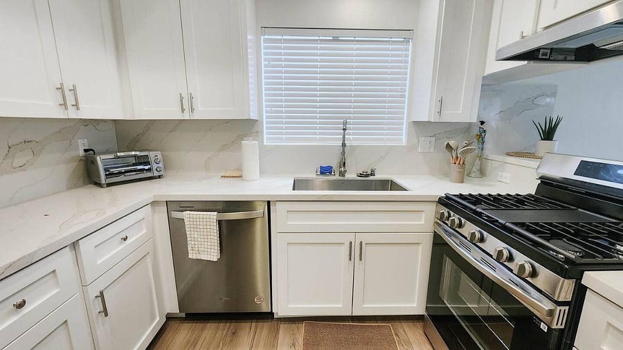 Furnished Finder property 812495_1 photo 14