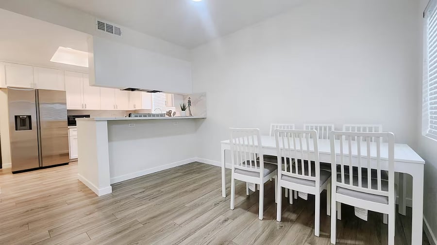 Furnished Finder property 812495_1 photo 8