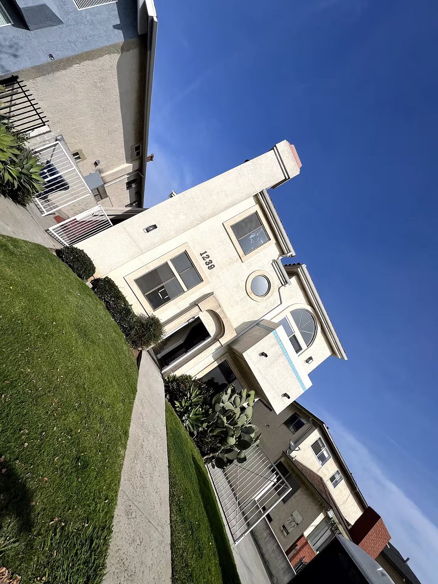 Furnished Finder property 812495_1 photo 44