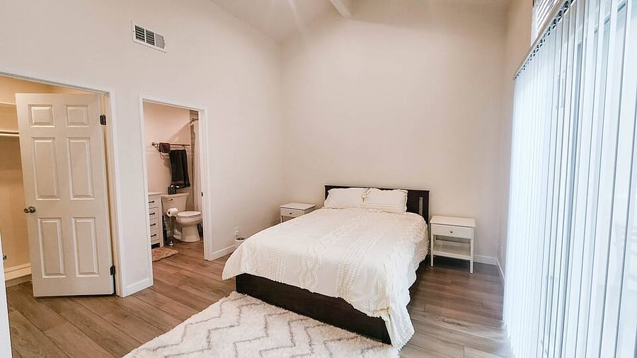 Furnished Finder property 812495_1 photo 19