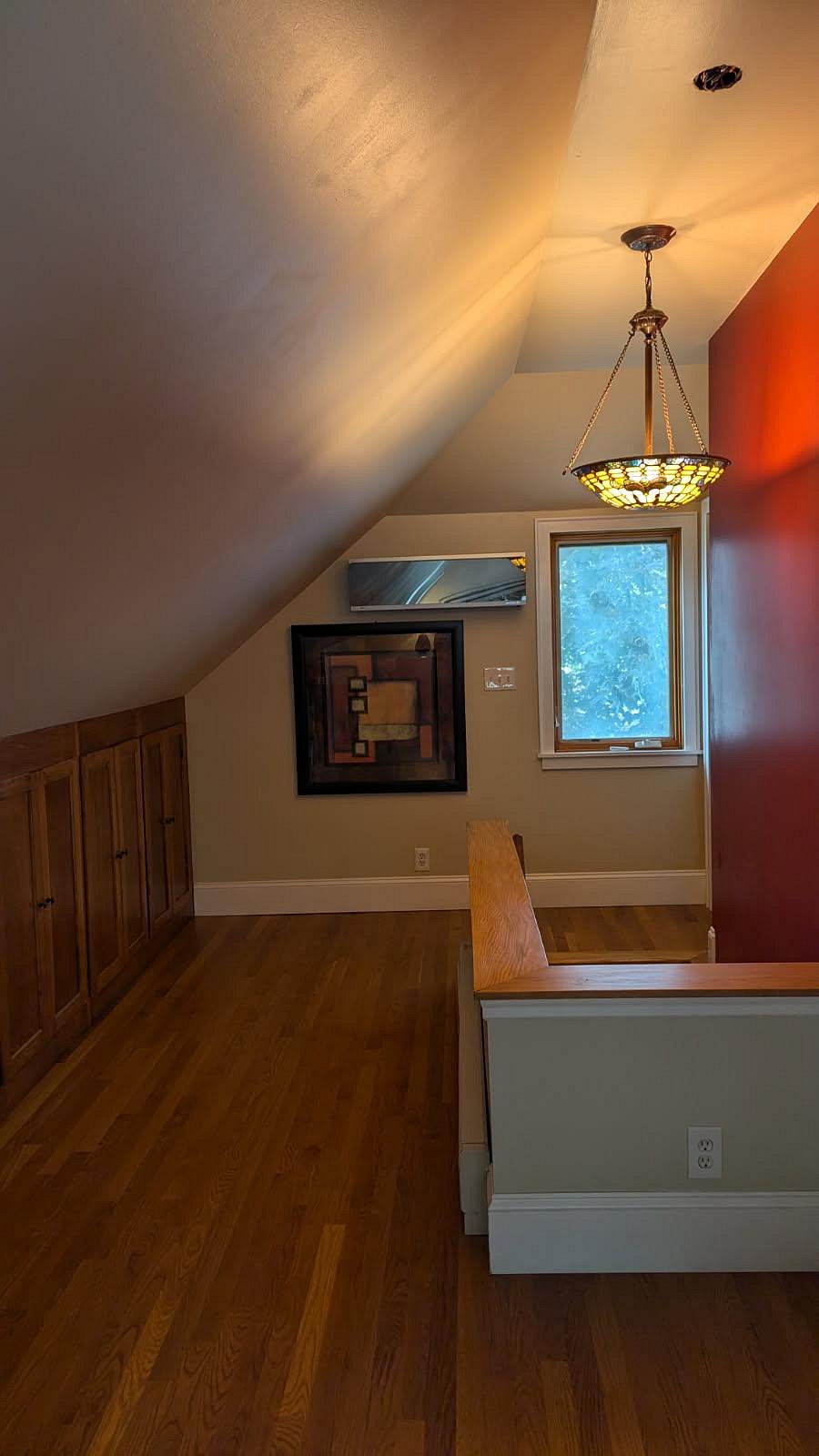Upper level primary bedroom