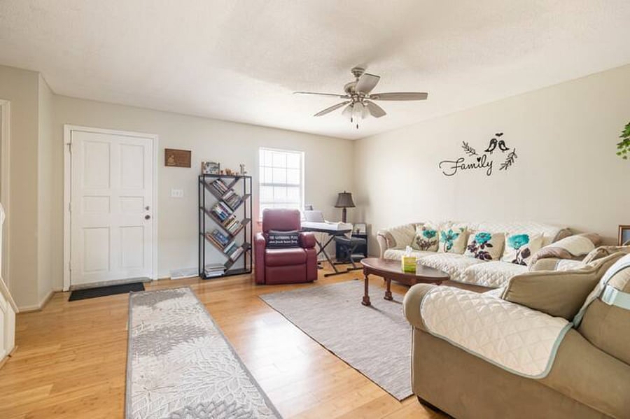 Furnished Finder property 812504_1 photo 1