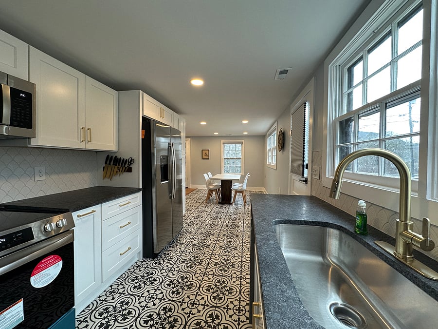 Furnished Finder property 812505_1 photo 3