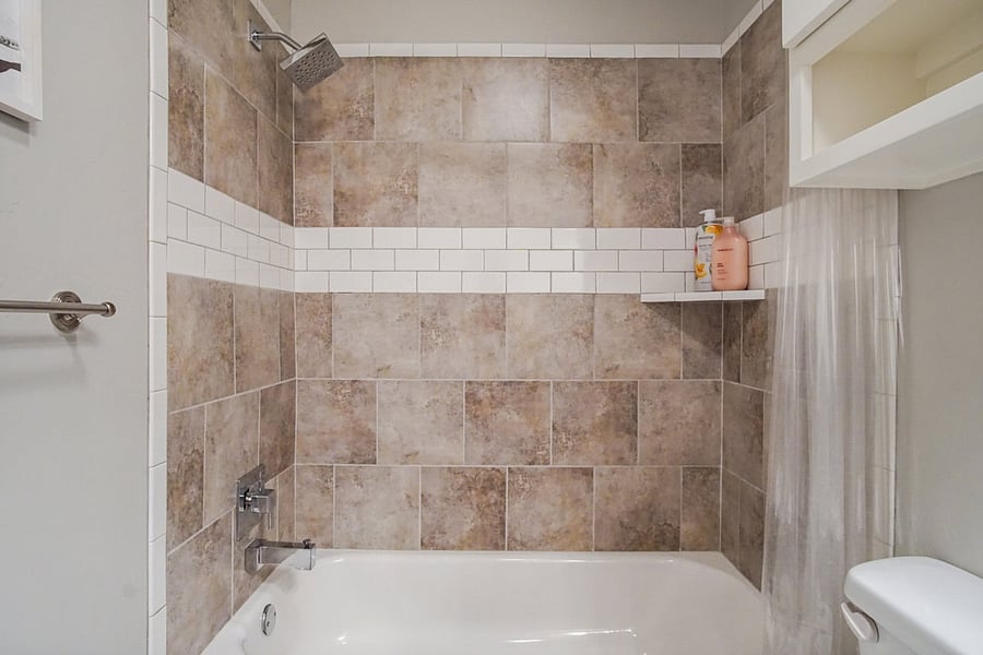Furnished Finder property 812512_1 photo 30