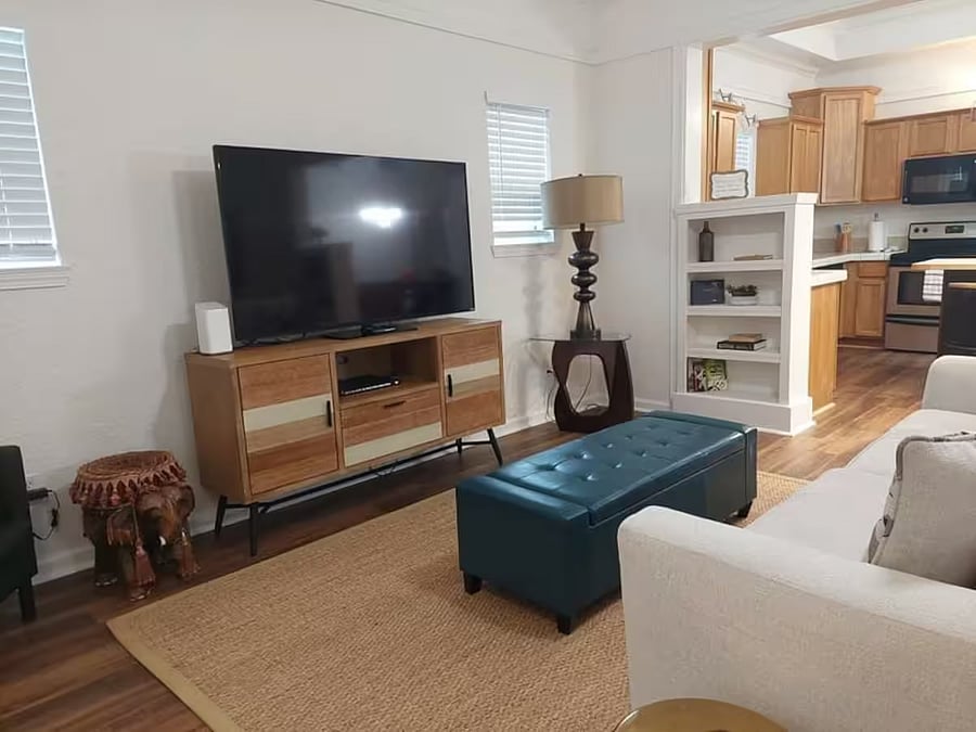 Furnished Finder property 812514_1 photo 6