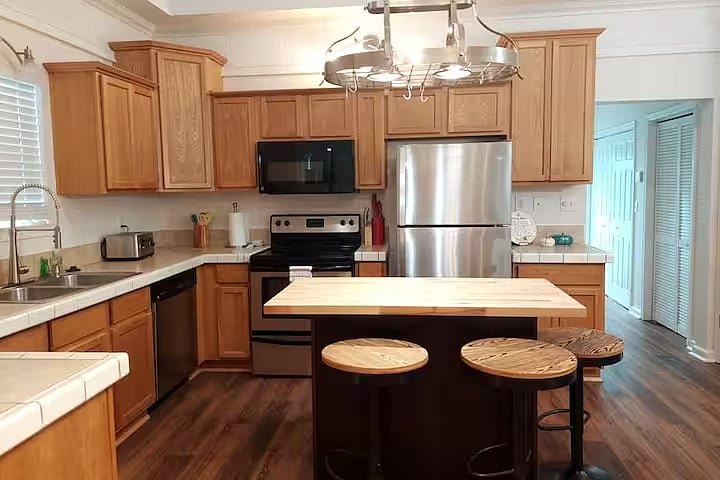 Furnished Finder property 812514_1 photo 4
