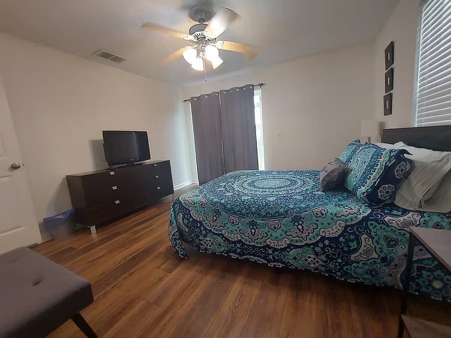 Furnished Finder property 812514_1 photo 14