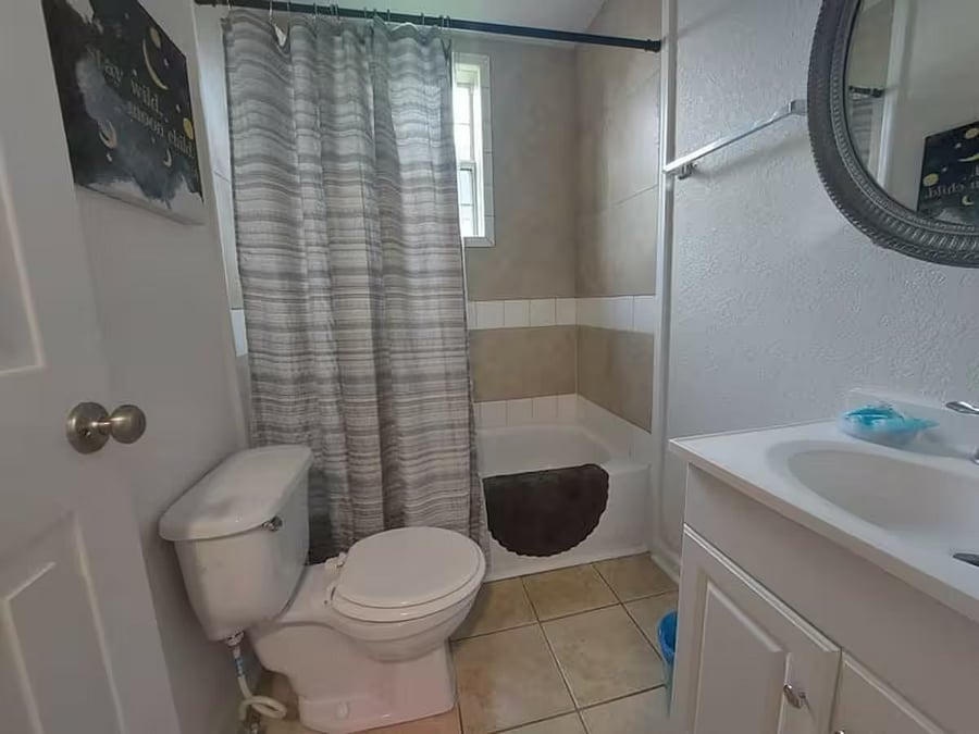Furnished Finder property 812514_1 photo 17