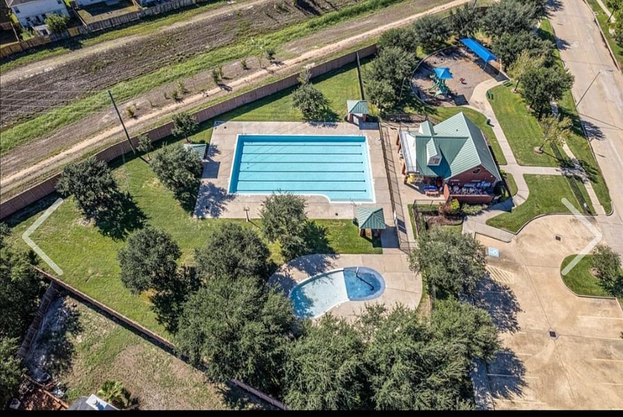 Furnished Finder property 812533_1 photo 21