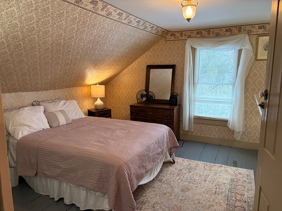 Lady Bird Queen Bedroom 