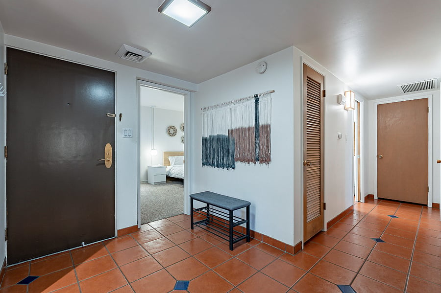 Furnished Finder property 812580_1 photo 11