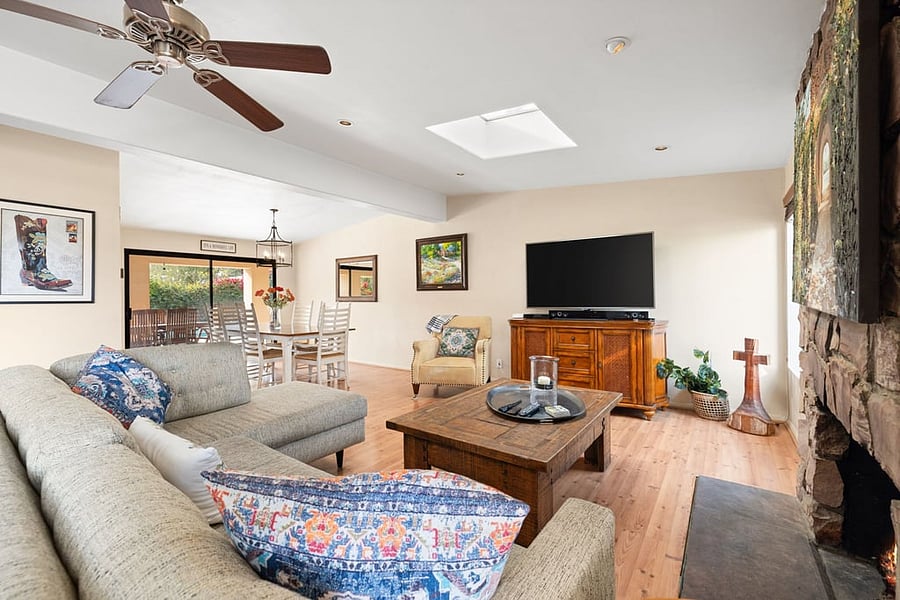 Furnished Finder property 812584_1 photo 3