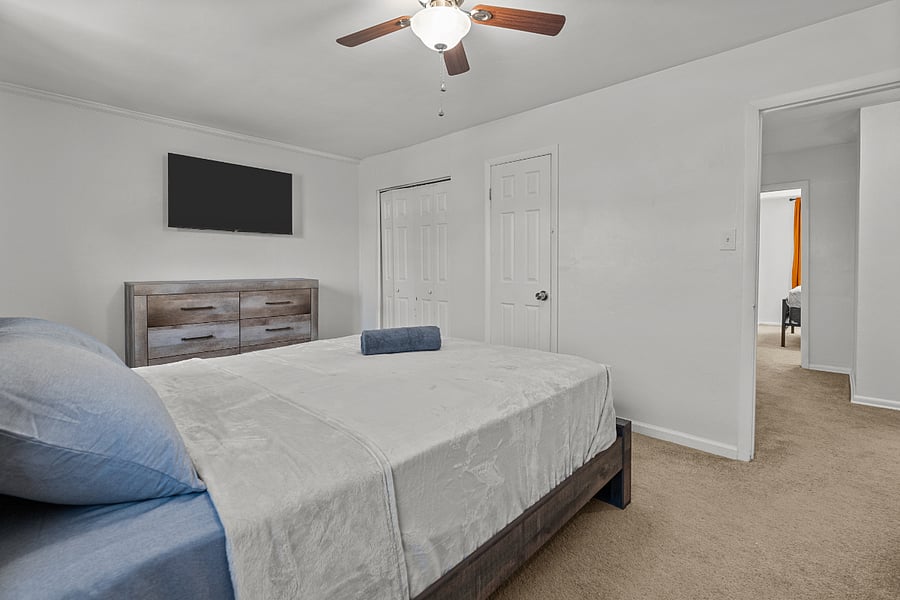 Furnished Finder property 812588_1 photo 8