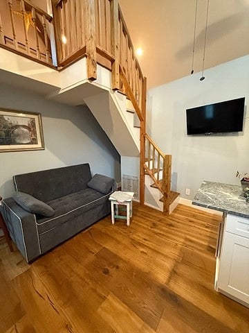 Furnished Finder property 812599_1 photo 20