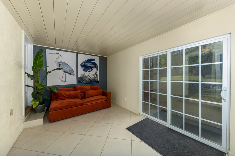 Furnished Finder property 812603_1 photo 4