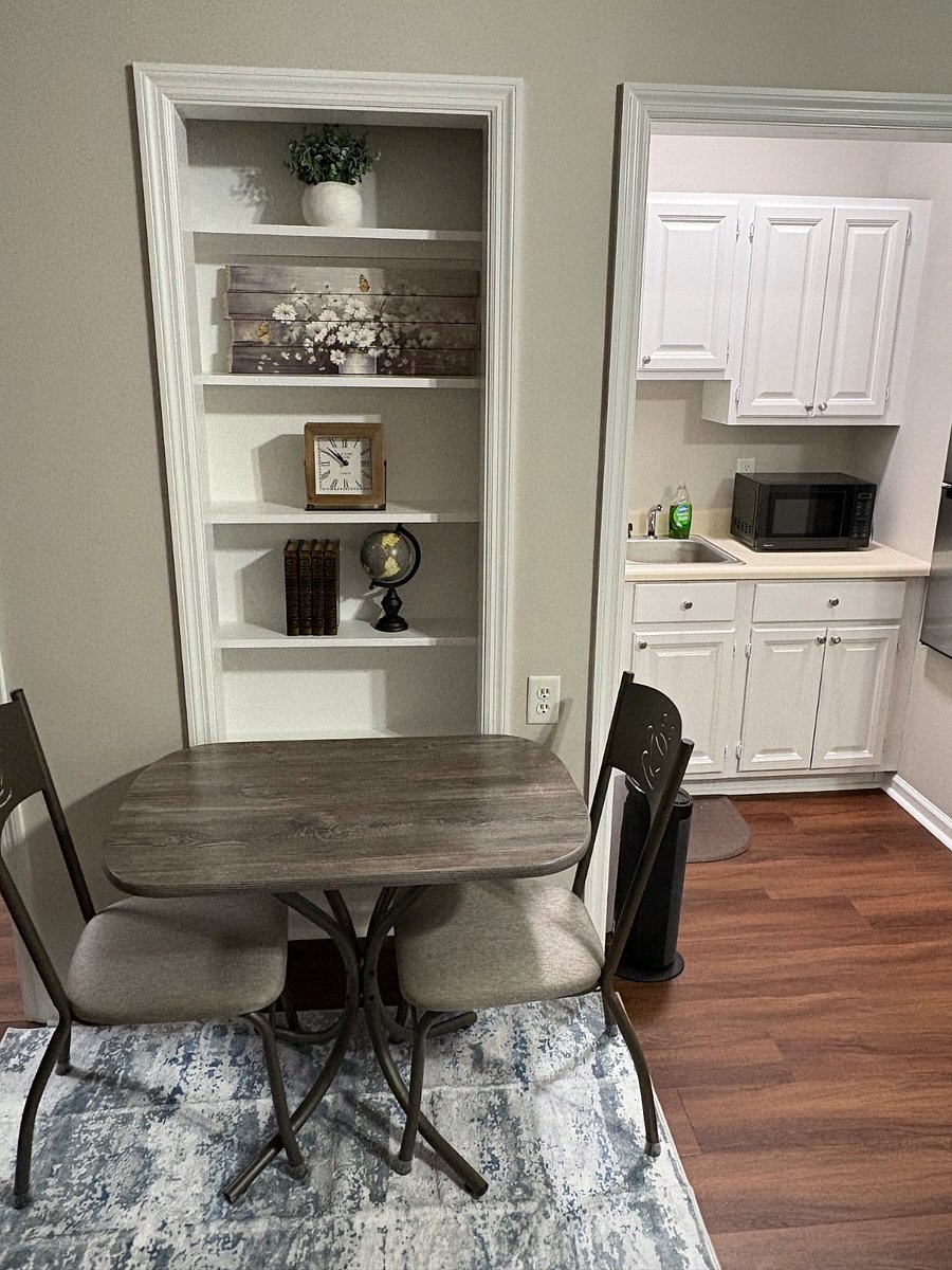 Furnished Finder property 812607_1 photo 8