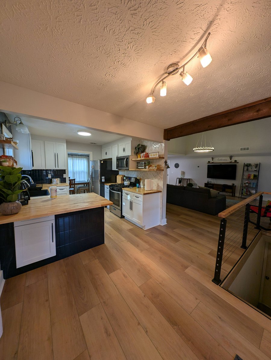 Furnished Finder property 812640_1 photo 33