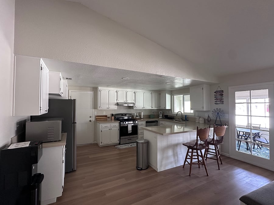 Furnished Finder property 812650_1 photo 8