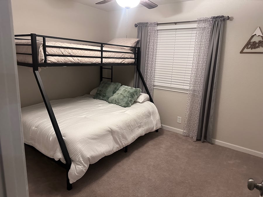 Furnished Finder property 812650_1 photo 15
