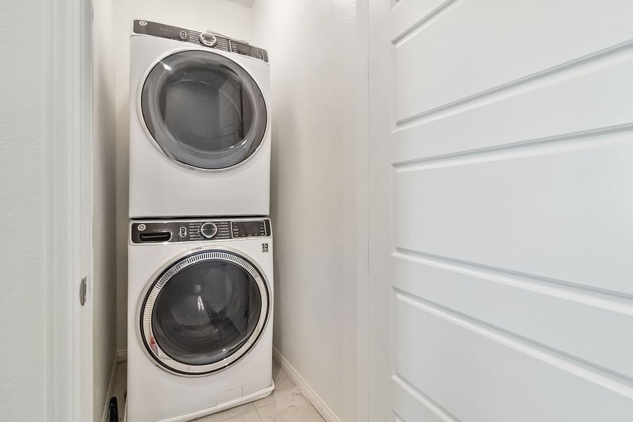 Furnished Finder property 812653_1 photo 13