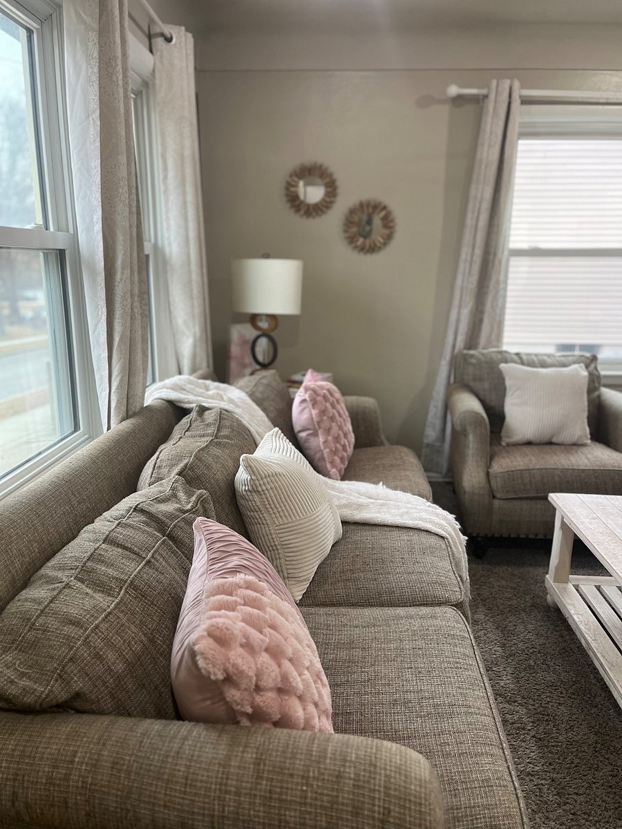 Furnished Finder property 812654_1 photo 7