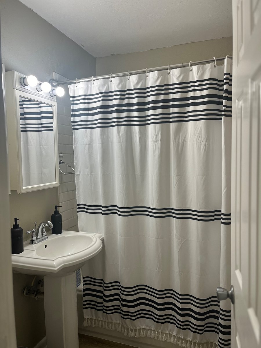 Furnished Finder property 812654_1 photo 12