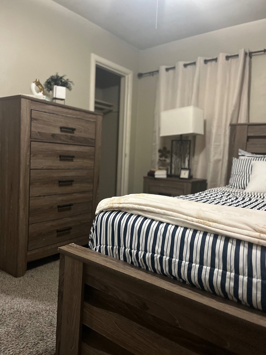Furnished Finder property 812654_1 photo 21