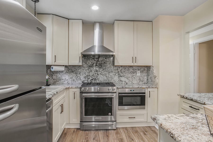 Furnished Finder property 812706_1 photo 8
