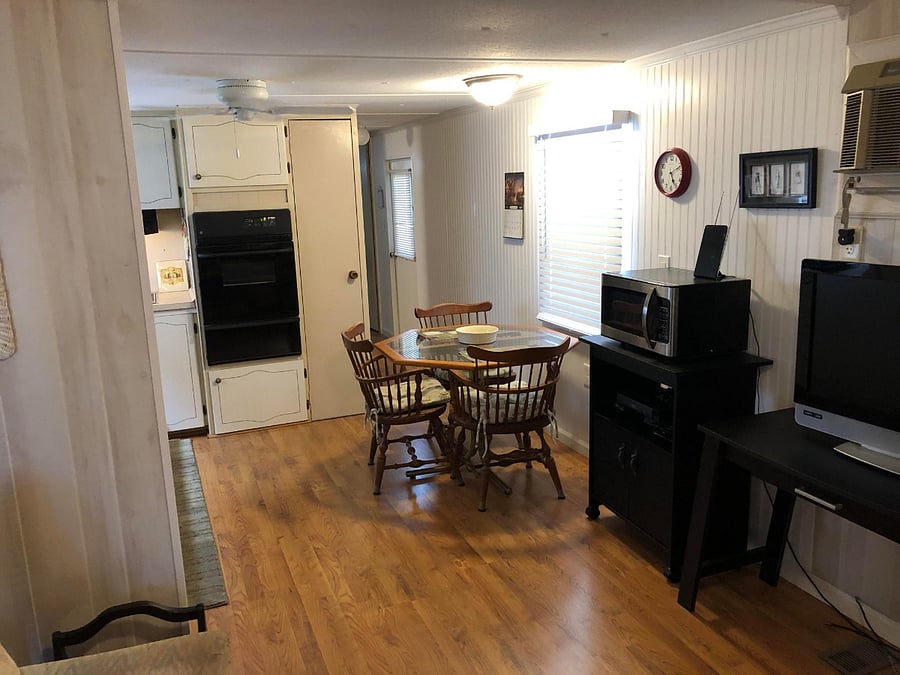 Kitchen Dining rm