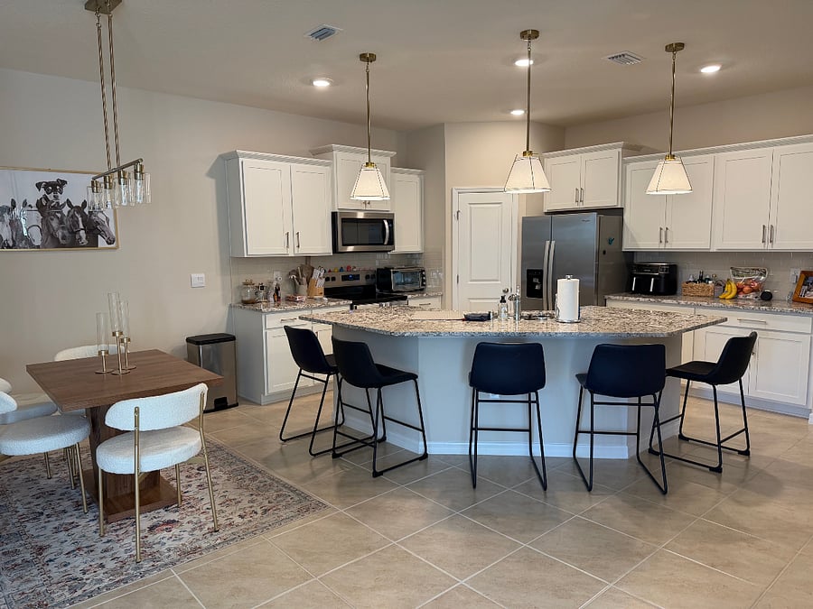 Furnished Finder property 812737_1 photo 4