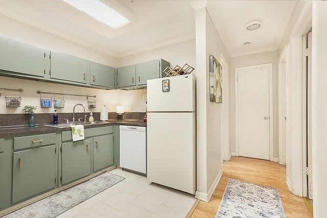 Furnished Finder property 812751_1 photo 6