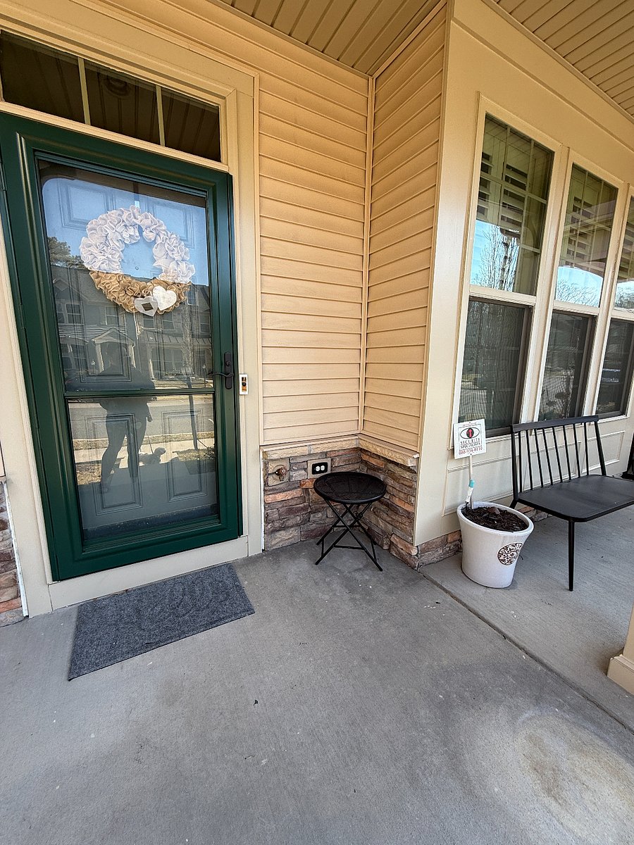 Furnished Finder property 812779_1 photo 10