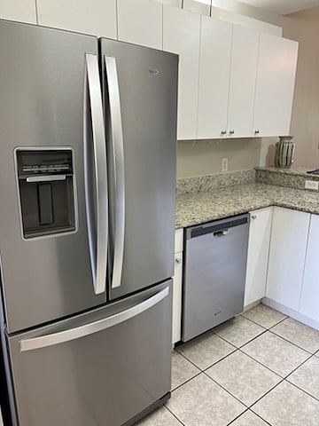 Furnished Finder property 812800_1 photo 12