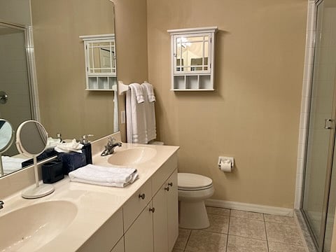Furnished Finder property 812800_1 photo 18